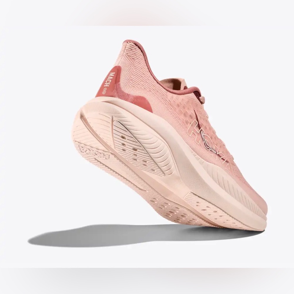 Hoka Mach 6 Rose Latte / Blush EVERYDAY RUNNING sneakers size 9B brand new - Picture 7 of 8